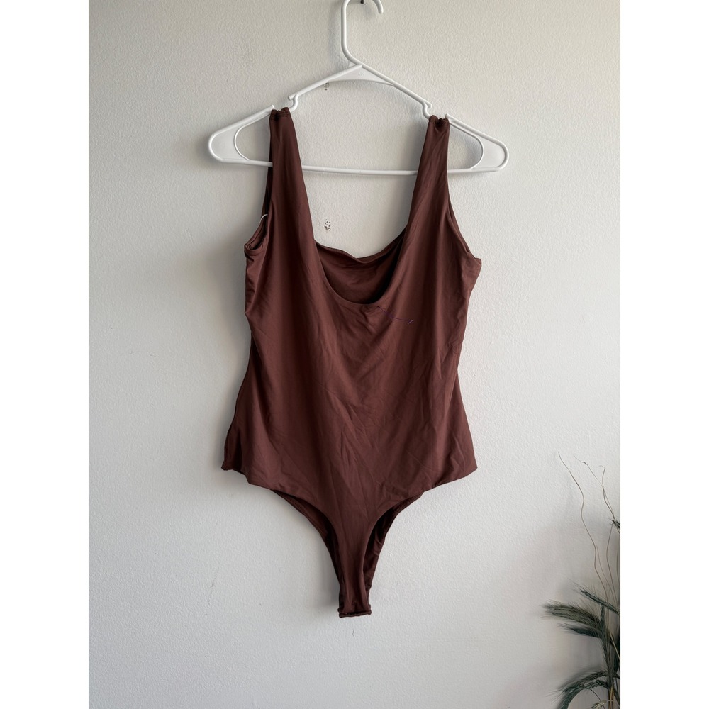 PUMIEY Womens Brown Scoop Neck Thong Bodysuit Sleeveless Size Large NEW
